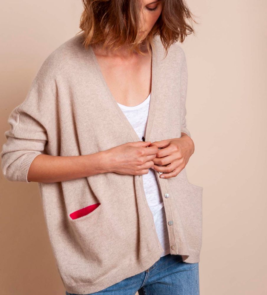 Apparel - Cardigan LOVE - MADLUV CASHMERE GOES POP
