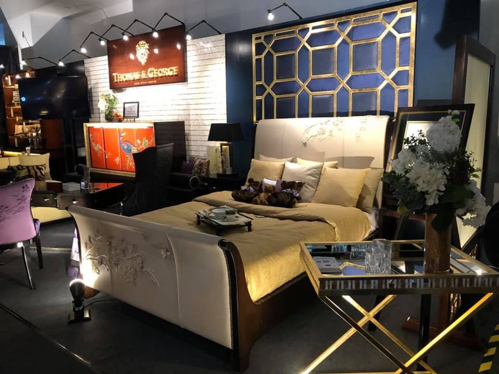 Lits - Malabulak Blossom LIT BATEAU - THOMAS & GEORGE ARTISAN FURNITURE