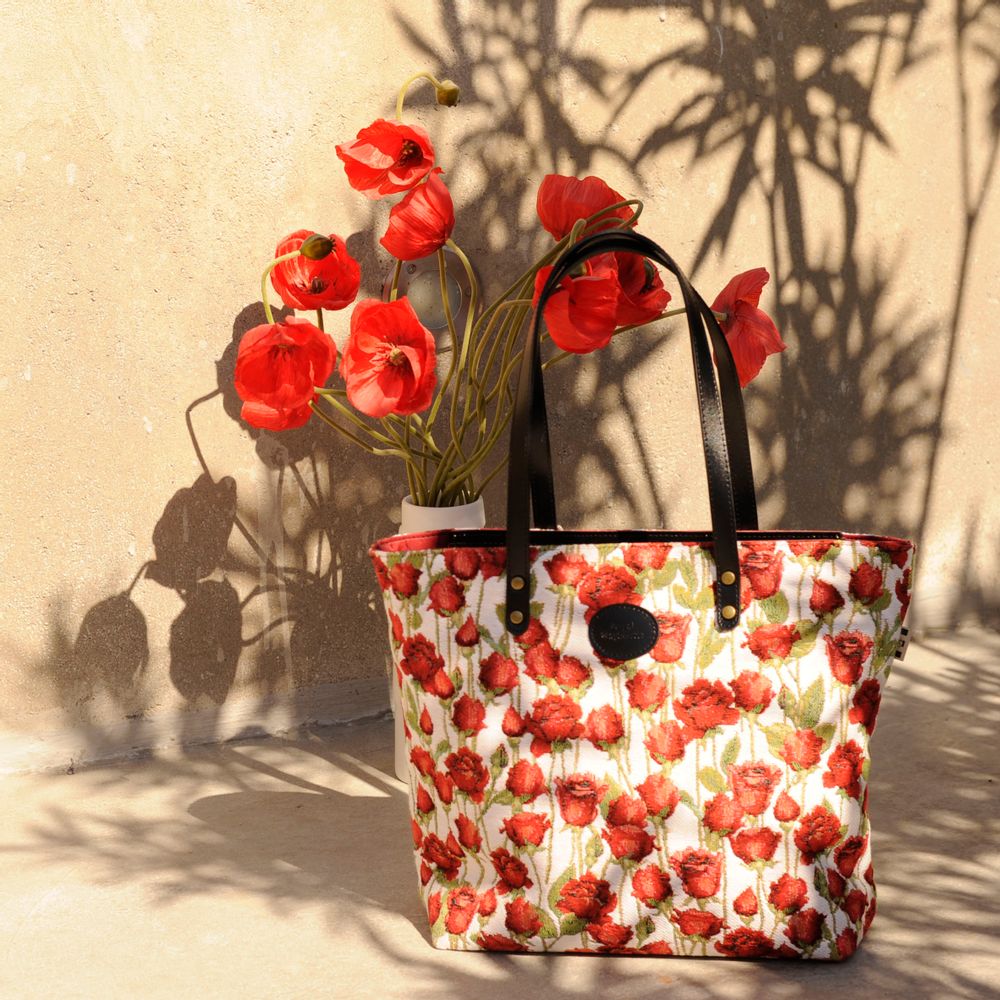 Sacs et cabas - Collection d'Accessoires Les Fleurs de Royal Tapisserie - ROYAL TAPISSERIE MADE IN FRANCE