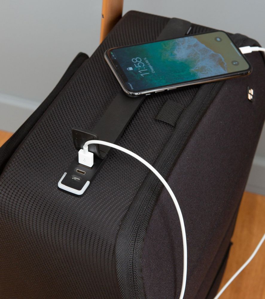 Travel accessories - Xtend® expandable & smart carry-on - Black Copper - KABUTO