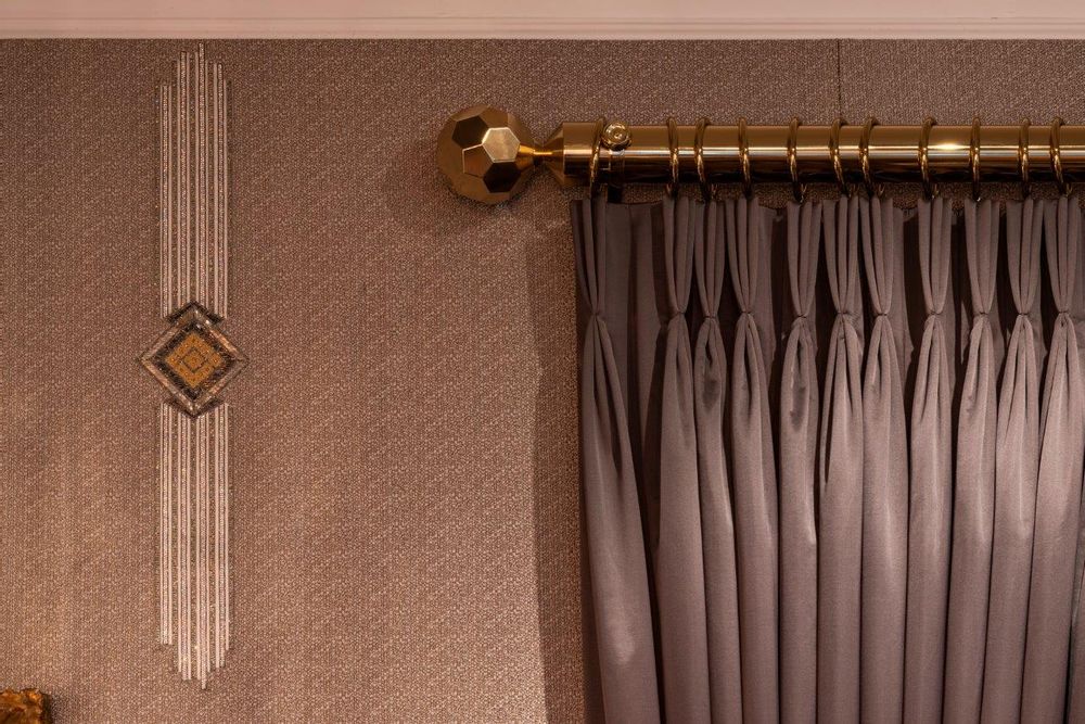 Curtains and window coverings - Classic Polished Brass Finish - TILLYS