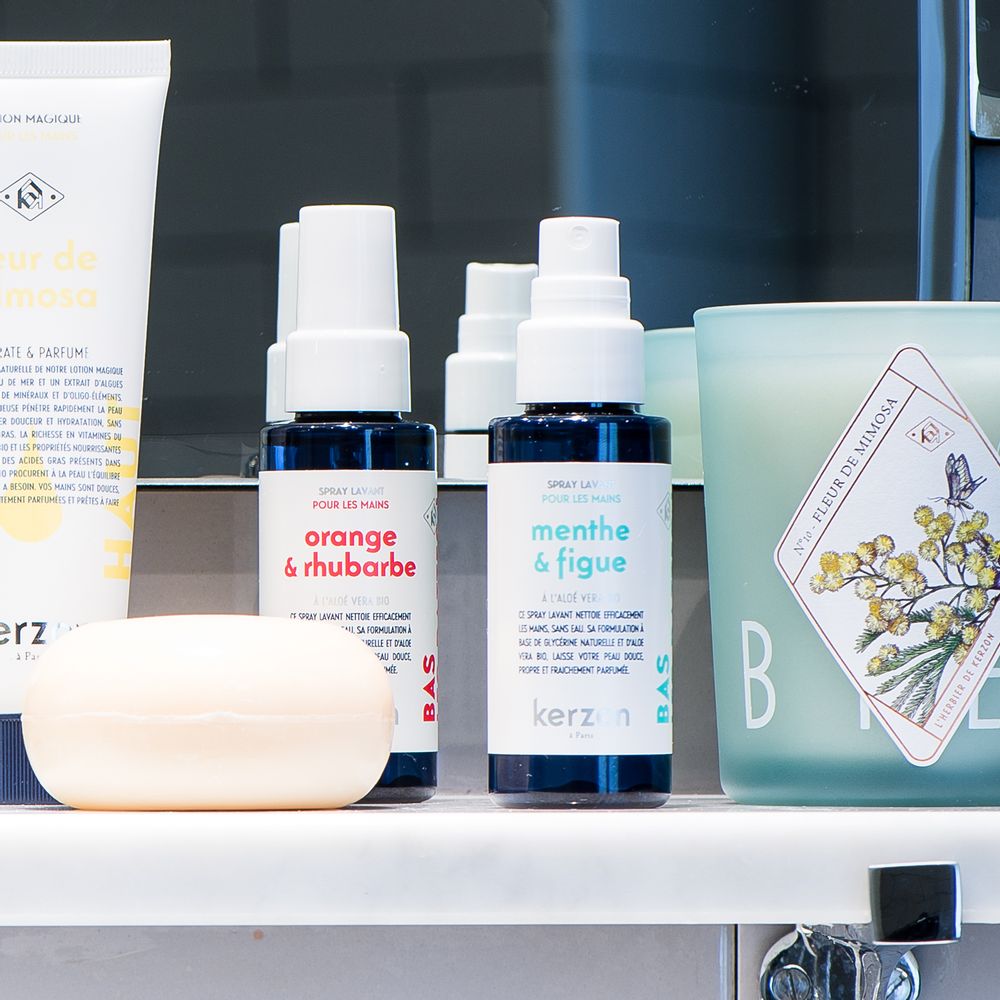 Cosmétiques - Spray lavant pour les mains - KERZON