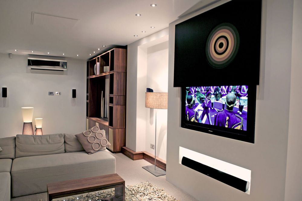 Buffets - MEUBLES TV  MOTORISÉS / LIFT / POUR ÉCRAN DE TRÈS GRANDE DIMENSION  SUR MESURE - ÉLÉGANCE ET TECHNOLOGIE