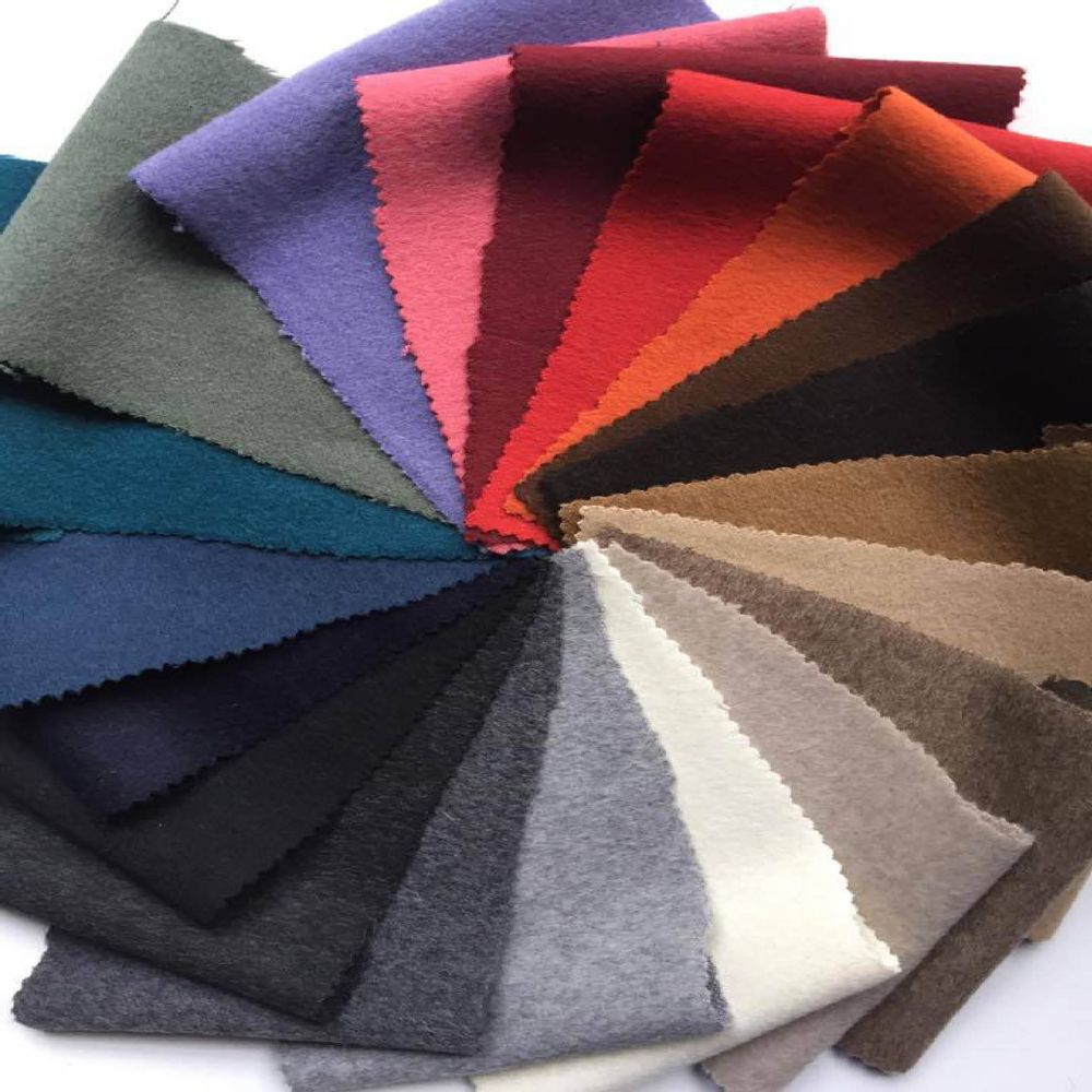 Decorative objects - Liso collection in Baby Alpaca - Upholstery fabric. - INATA