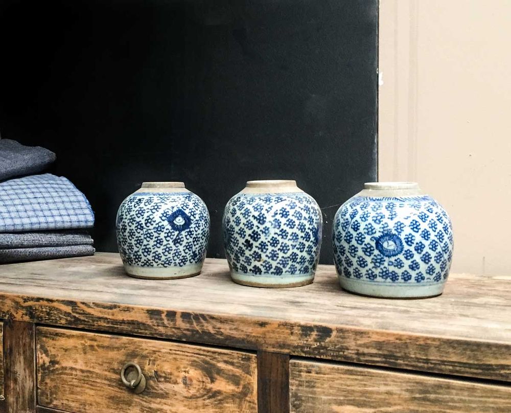 Pottery - Ancient Chinese ginger jars - THE SILK ROAD COLLECTION