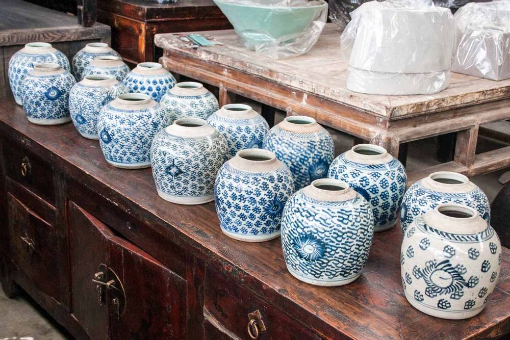 Pottery - Ancient Chinese ginger jars - THE SILK ROAD COLLECTION