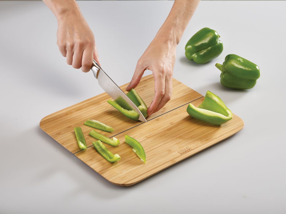 Kitchen utensils - Chop2Pot Bamboo Cutting Board - JOSEPH JOSEPH
