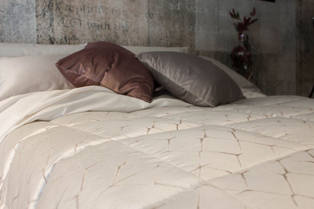 Couettes et oreillers - COUVRE_LIT Fanny - MINARDI SINCE 1916