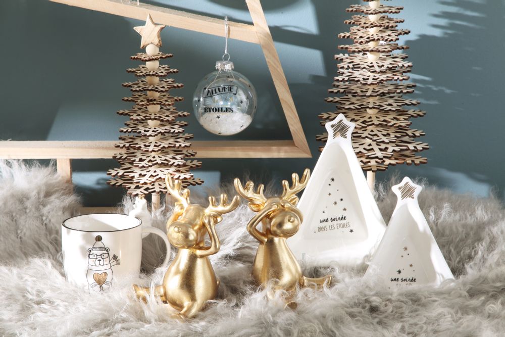 Guirlandes et boules de Noël - Décoration de Noël - KORB