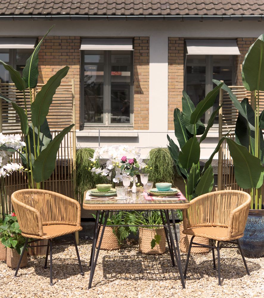 Tables Salle à Manger - Table carrée outdoor SERRA et fauteuils VILAS - ASIATIDES