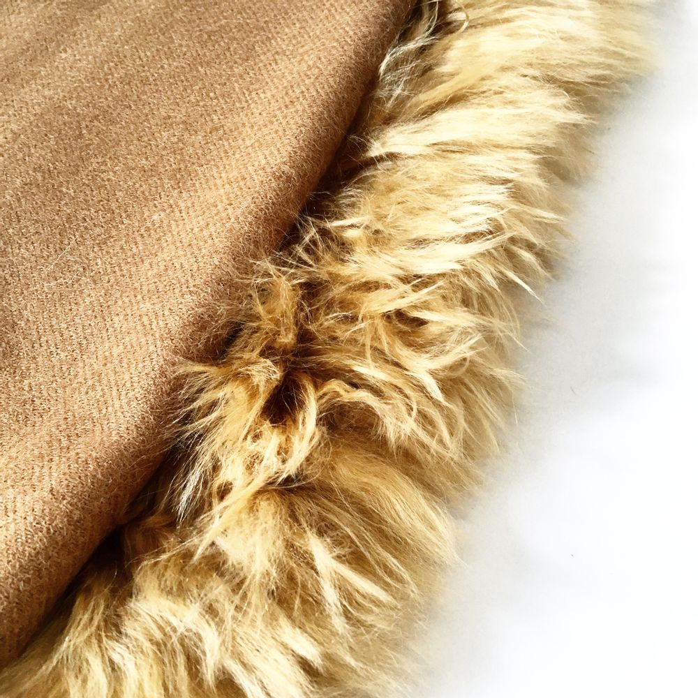 Plaids - Plaid en fourrure d'Alpaga 100% naturelle et sans teinture - INATA