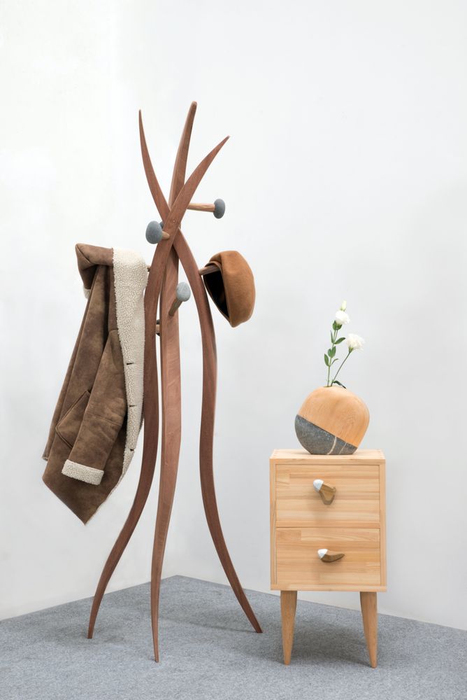 Wardrobe - Tree Coat Rack - DIPONG