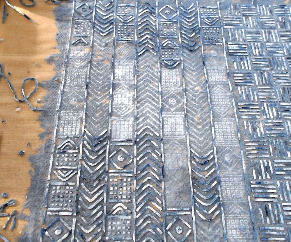 Tapis sur-mesure - CANVAS: Collection Kenya, revêtement mureaux & revêtement de plafond - LIORA MANNE