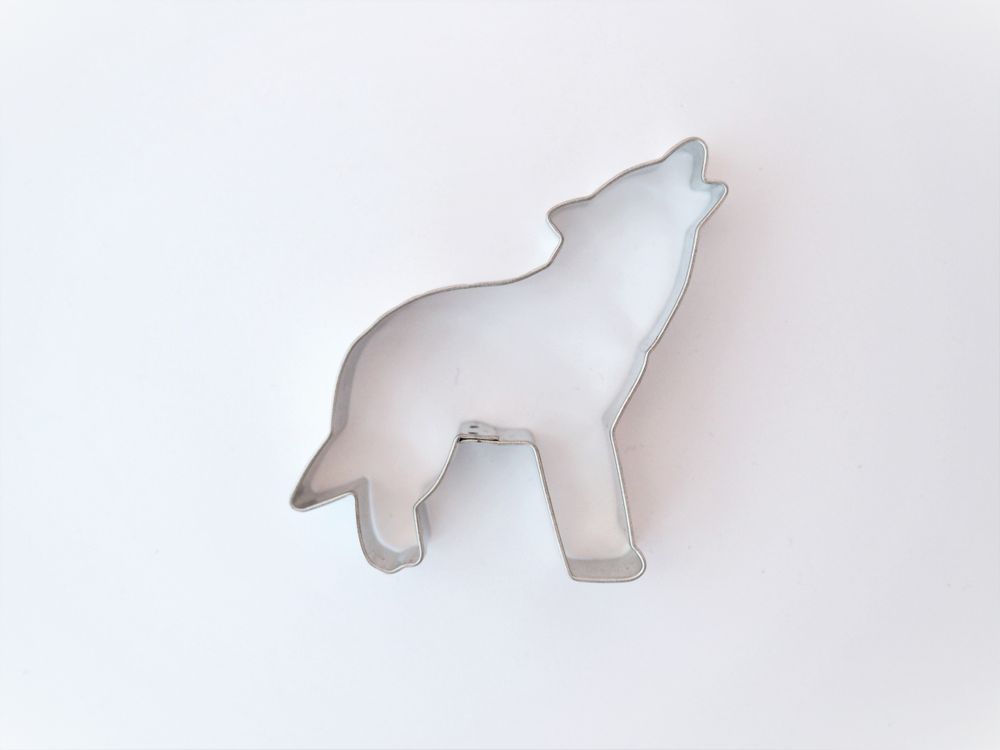 Children's arts and crafts - Cookie cutter squirrel - W! EUROPE S.R.O