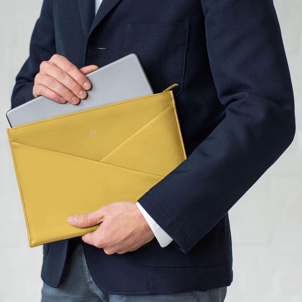 Leather goods - Envelope Pouch Wallaby - TREULEBEN