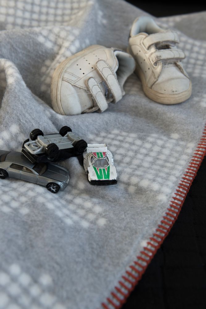 kids linen - GREY AND WHITE BABY BLANKET WITH CLOUDS DESIGN - FABGOOSE