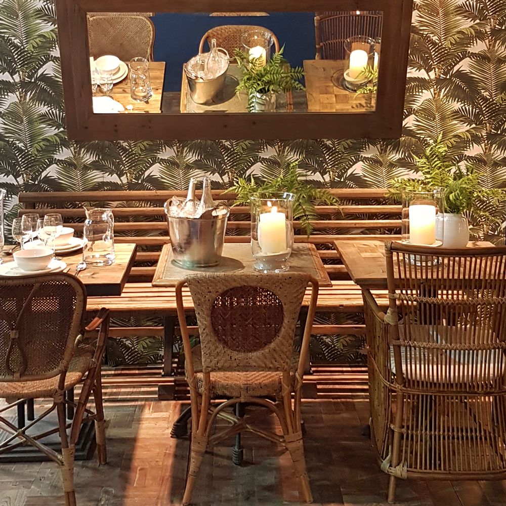 Chairs for hospitalities & contracts - CHAIRS & ARMCHAIRS IN RATTAN - BRUCS
