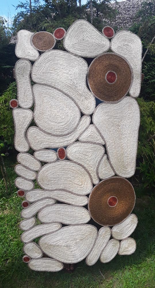 Tapis sur-mesure - Mini megalith Tapis - GASY RUG