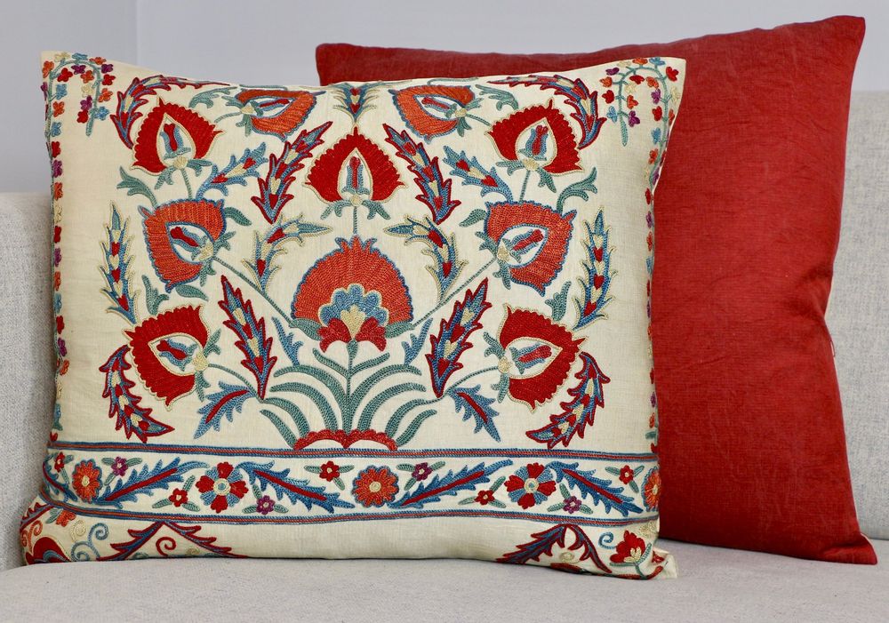 Cushions - Winter Aconite Flower Design Silk Suzani Cushion - HERITAGE GENEVE