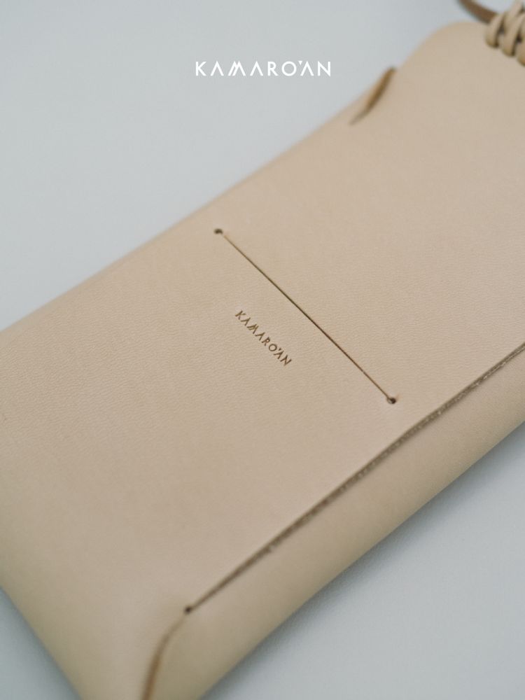 Petite maroquinerie - Woven Iphone Sling - KAMARO‘AN