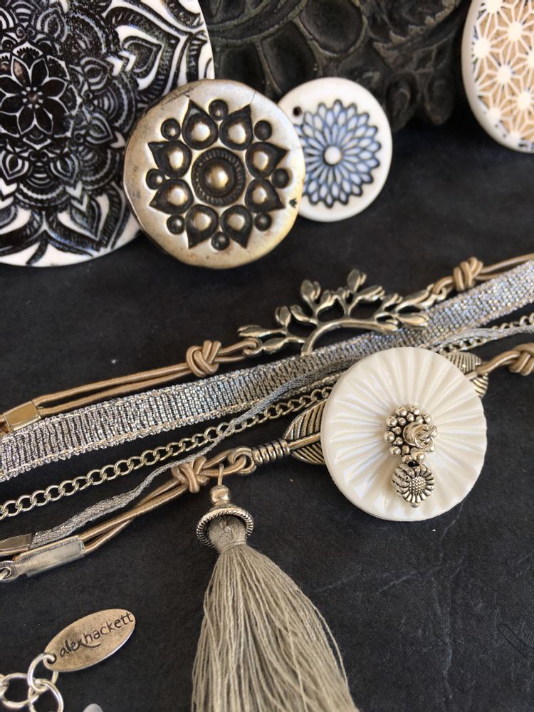 Jewelry - Bijoux 2 - ALEX HACKETT