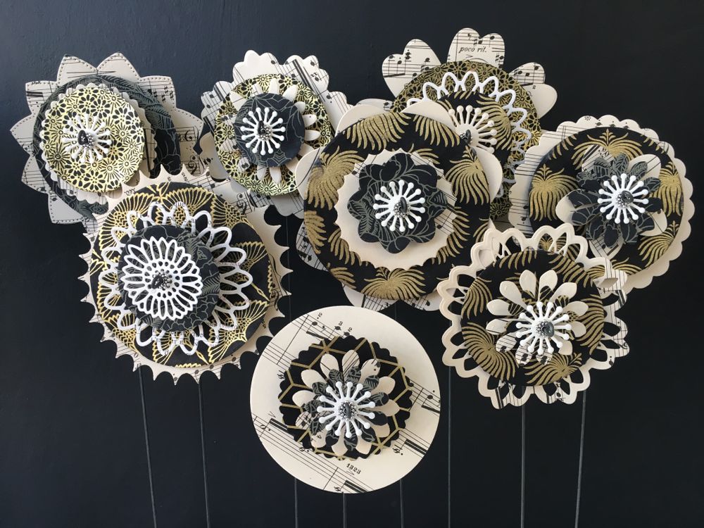 Decorative objects - DECORATION/ Paper & Porcelain... - ALEX HACKETT