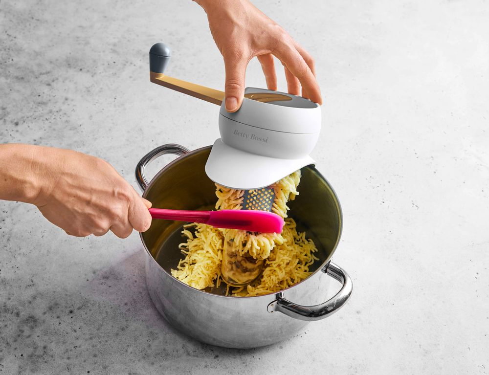 Kitchen utensils - Mashed Potato Maker / Potato Ricer  - BETTY BOSSI