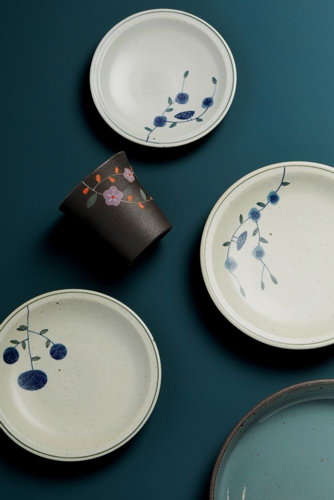 Ceramic - Korean Ceramic artist : Yeo Kyung-lan - ICHEON CERAMIC