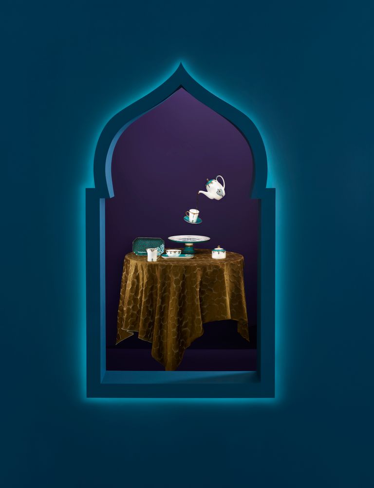 Platter and bowls - Istanbul - ASIANERA