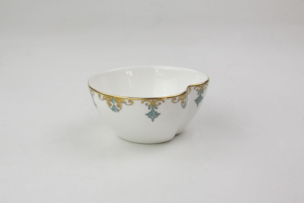 Platter and bowls - Istanbul - ASIANERA