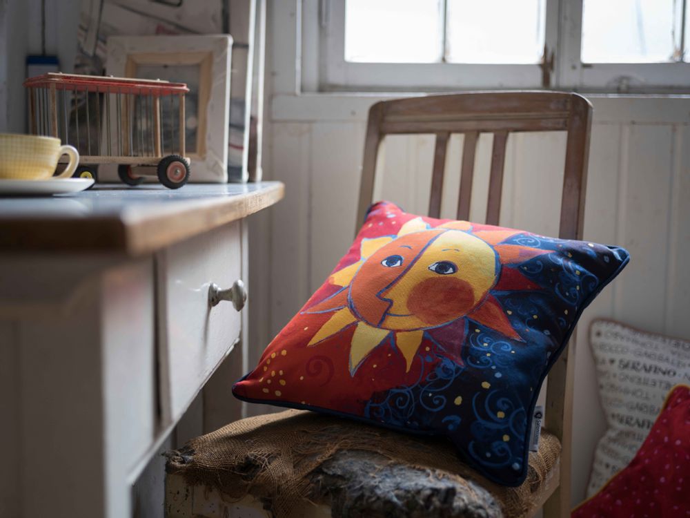 Fabric cushions - kitchen textiles - EFIA - SALONLOEWE - AKZENTE