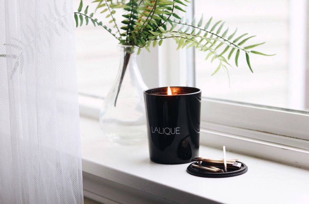 Objets de décoration - CHILI - BOUGIE PARFUMÉE - LALIQUE VOYAGE DE PARFUMEUR