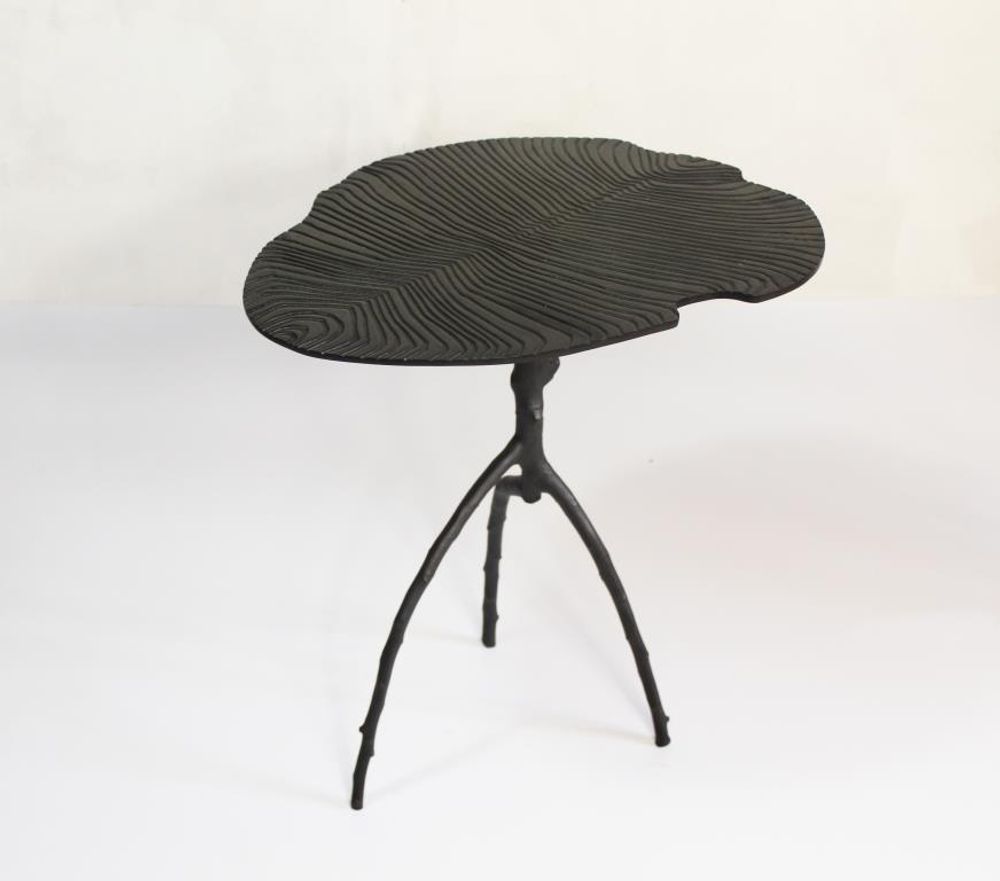 Console table - Dickinsonia Nesting Tables - PLUMBUM