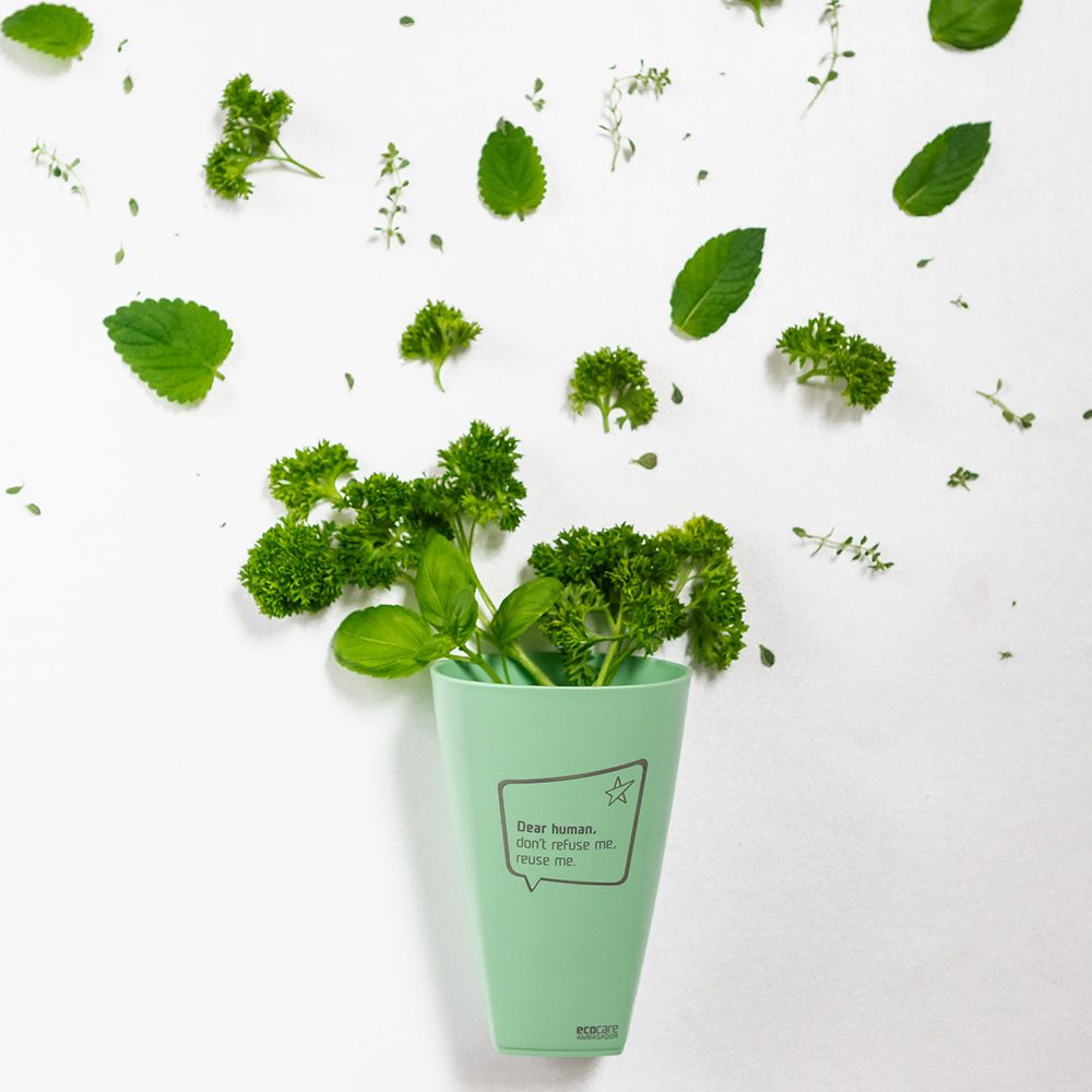 Accessoires de jardinage - TASSE ECO CARE fabriquée à partir de matériaux biosourcés - PLASTIKA SKAZA - EXCEEDING EXPECTATIONS