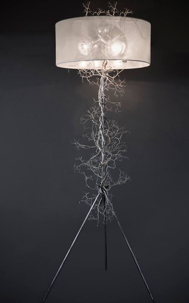Lampadaires - Roots of Destiny - F+M FOS