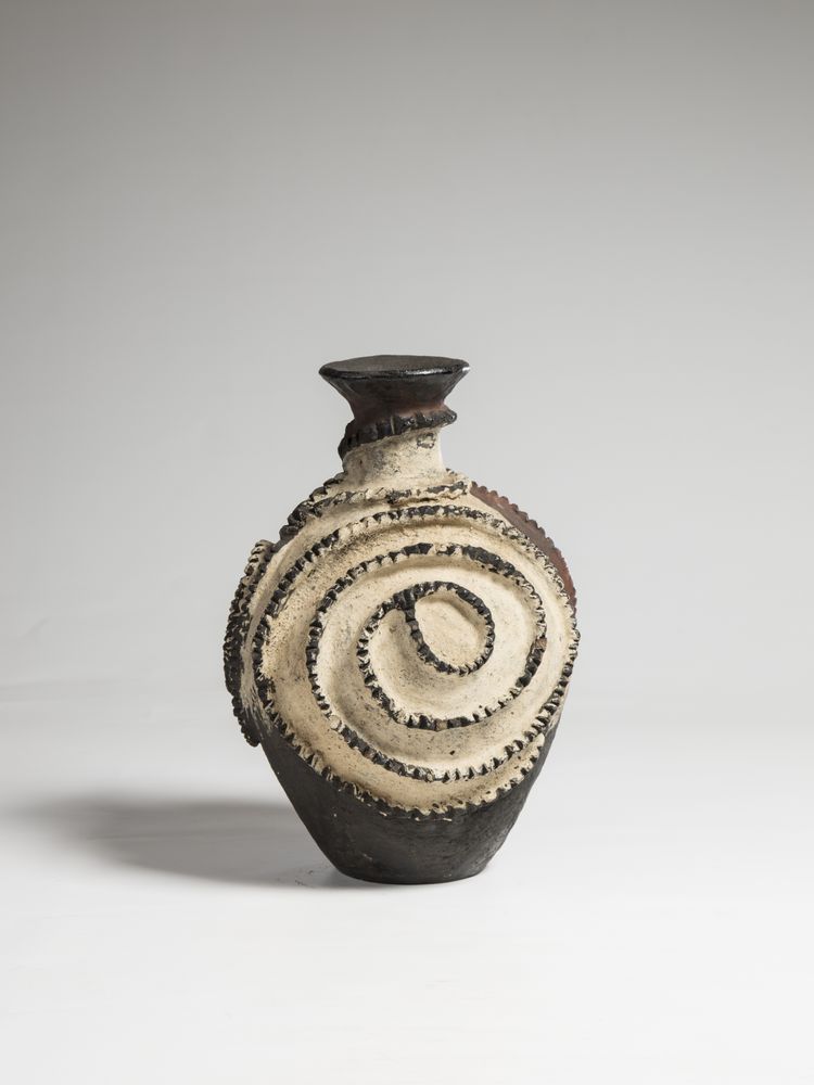 Unique pieces - Polychromatic ritual potteries, Twa Uganda - KANEM