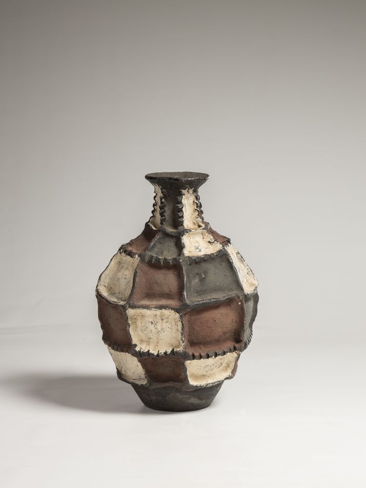 Unique pieces - Polychromatic ritual potteries, Twa Uganda - KANEM