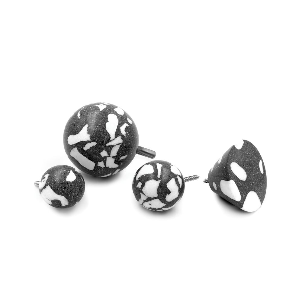 Other wall decoration - Concrete knob-hanger DEMENICO - URBI ET ORBI