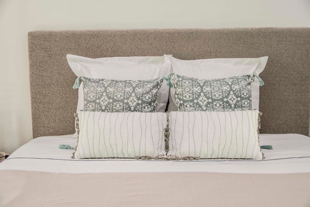 Coussins textile - Coussin Pointilliste 100 % coton - FEBRONIE
