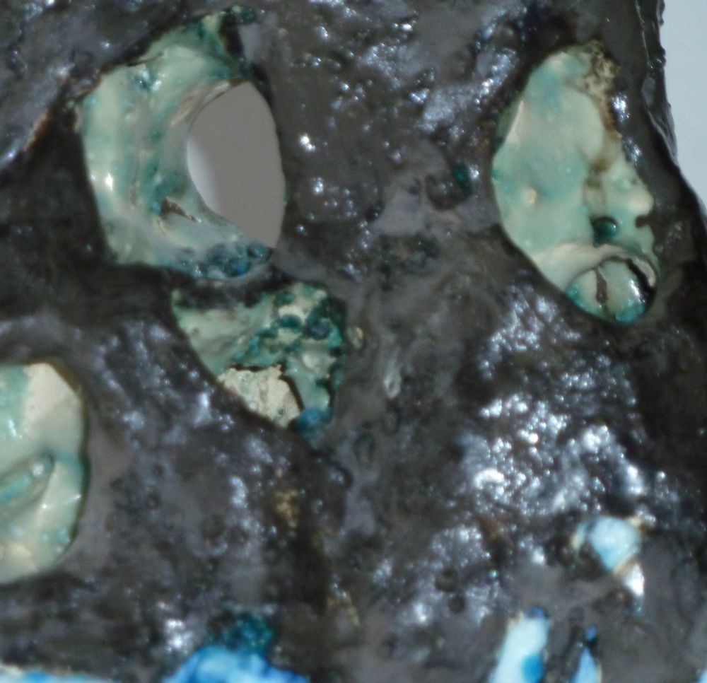 Ceramic - Black stele - ELISABETH BOURGET
