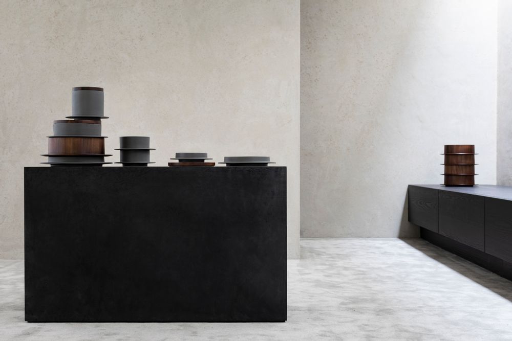 Platter and bowls - dishes to dishes by glenn sestig - VALERIE OBJECTS