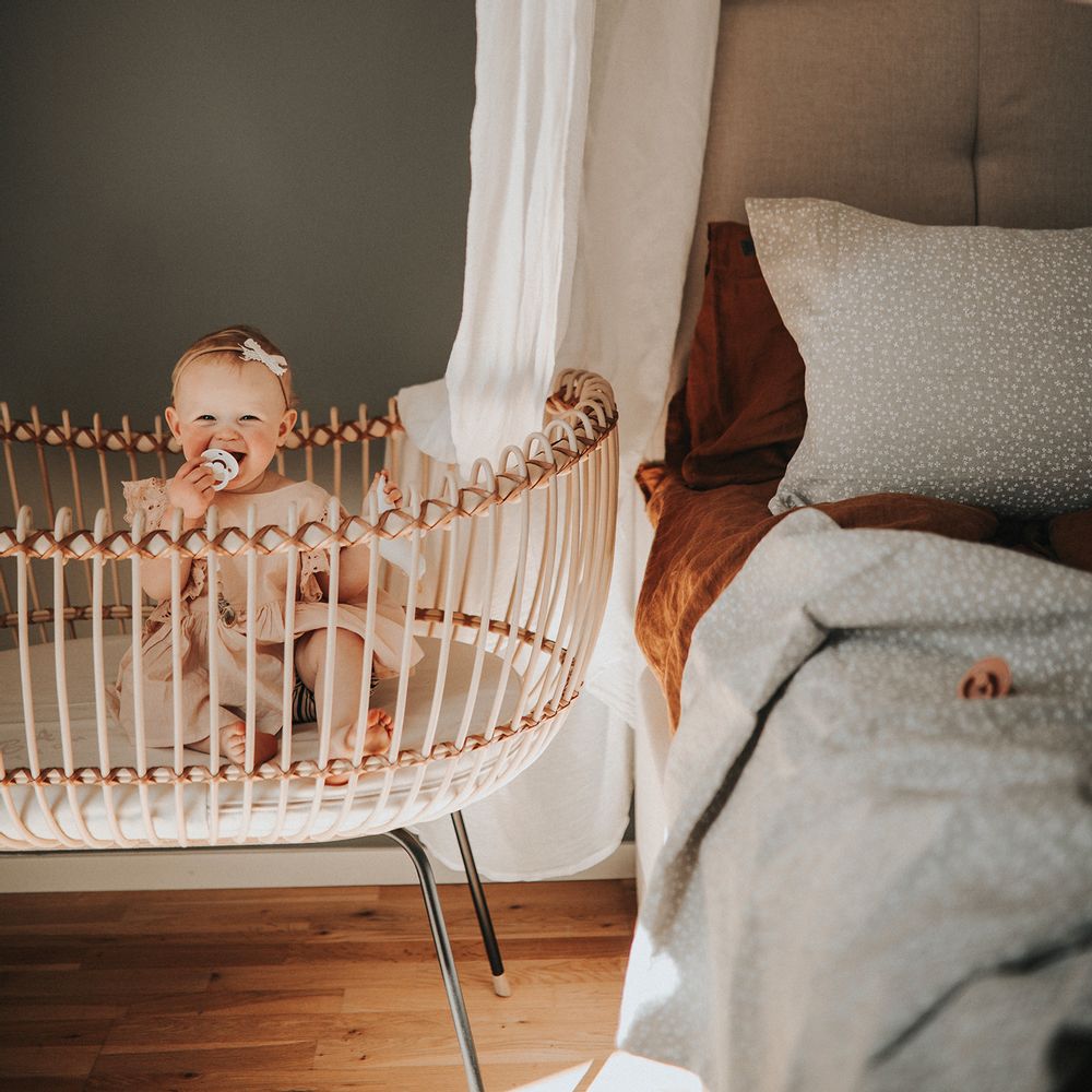Baby furniture - Babybed LOLA - BERMBACH HANDCRAFTED GMBH