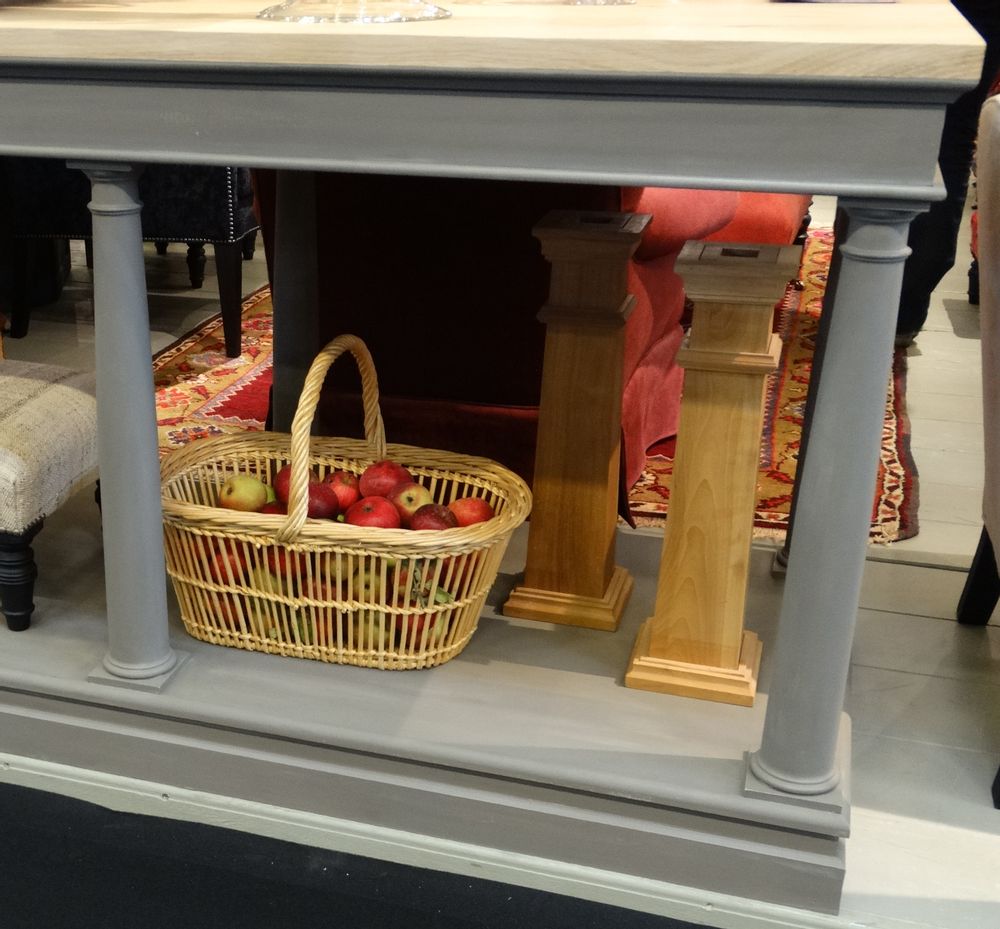 Office design and planning - Wooden furniture and furnishings - bespoke - DU LONG ET DU LE