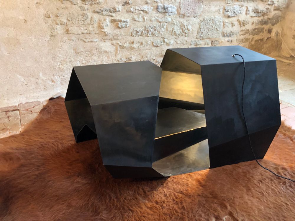 Objets design - Table basse en acier I Collection Mobiler 2019 - CÉCILE GEIGER