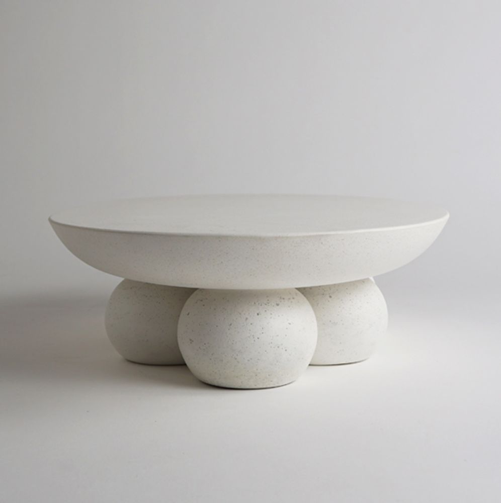 Trays - PIEDI sculptural display stand - ALENTES