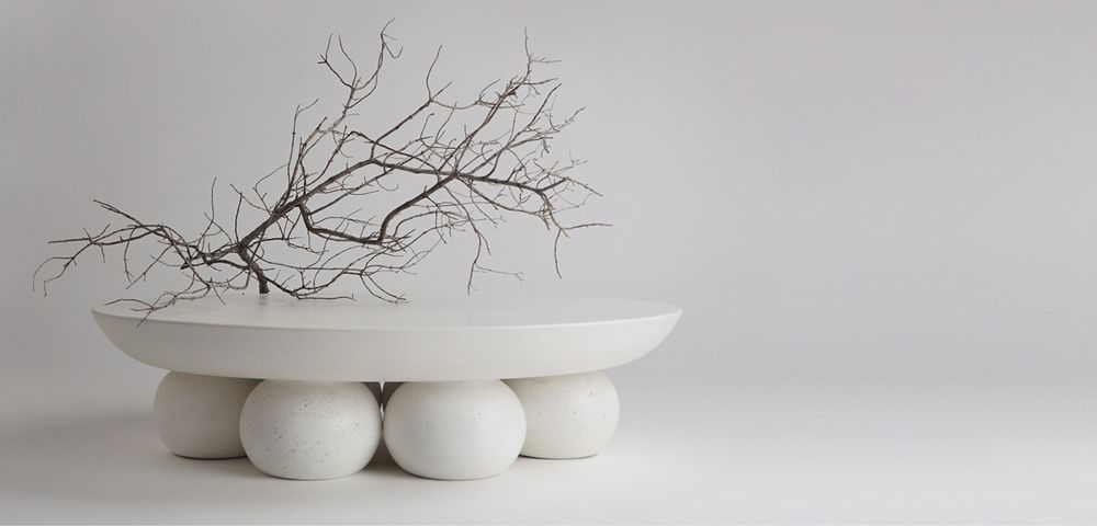 Trays - PIEDI sculptural display stand - ALENTES