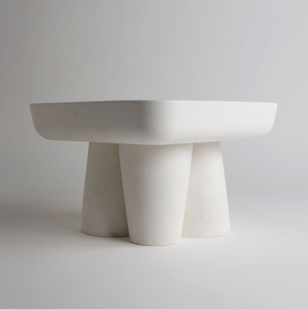 Sculptures, statuettes and miniatures - HOMME sculptural display stand - ALENTES