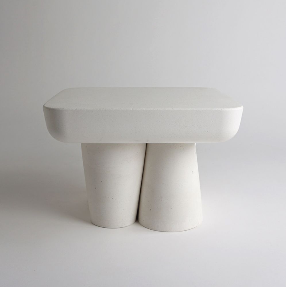 Sculptures, statuettes and miniatures - HOMME sculptural display stand - ALENTES