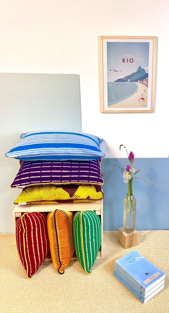 Fabric cushions - Woven cushions in Benin - COUSSIN D'AFRIQUE