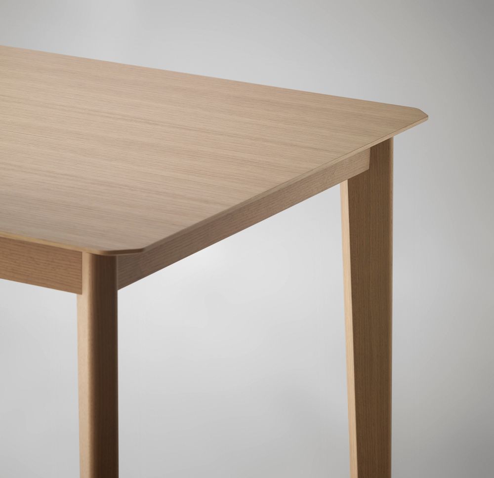 Dining Tables - Ari Table - TREKU